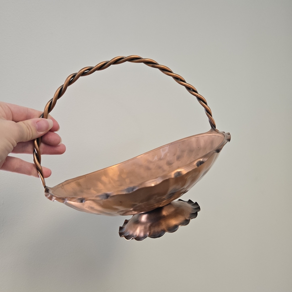 Hammered Copper Basket by Gregorian Vintage